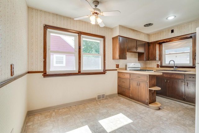 3412 23rd AVENUE, Kenosha, WI 53140