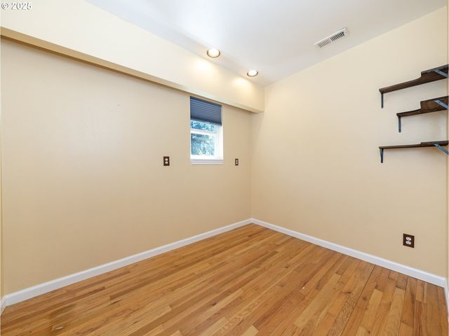 64977 NEHALEM Hwy, Vernonia, OR 97064