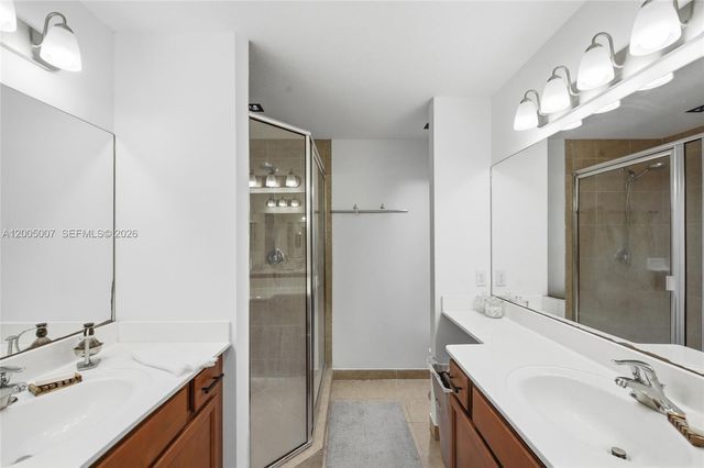 6320 S Station Sq, Davie, FL 33314