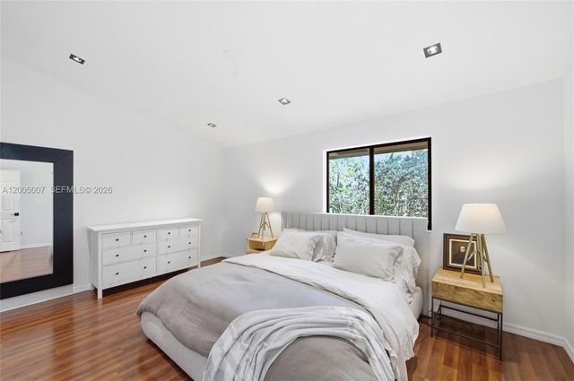 6320 S Station Sq, Davie, FL 33314