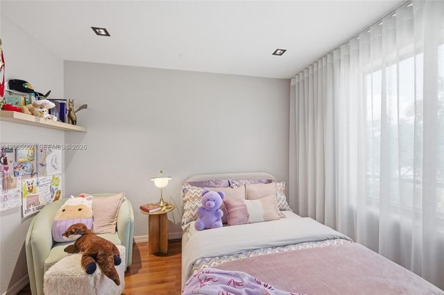 6320 S Station Sq, Davie, FL 33314