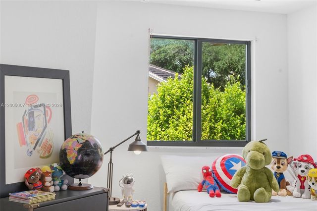 6320 S Station Sq, Davie, FL 33314