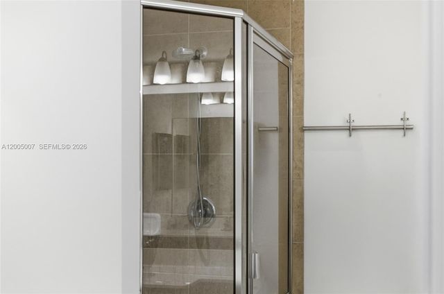 6320 S Station Sq, Davie, FL 33314