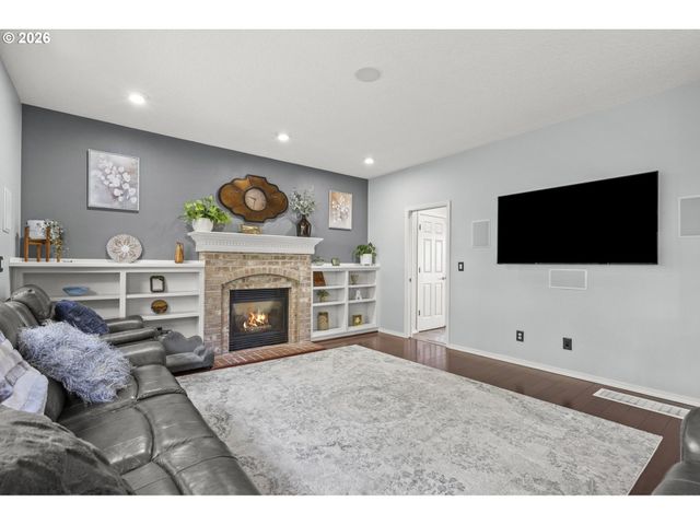 8560 Sw 151ST Pl, Beaverton, OR 97007