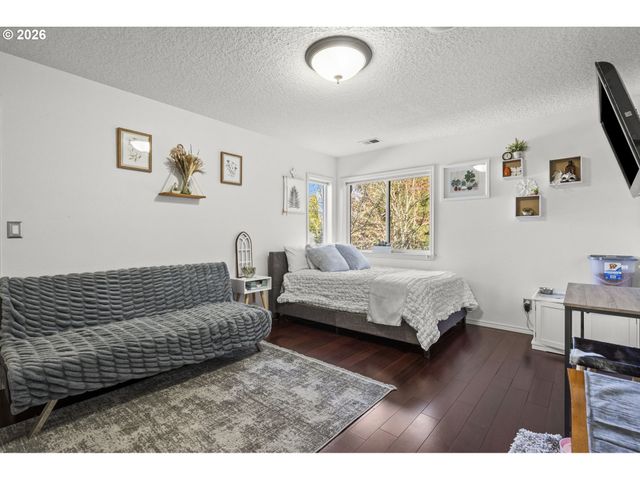 8560 Sw 151ST Pl, Beaverton, OR 97007