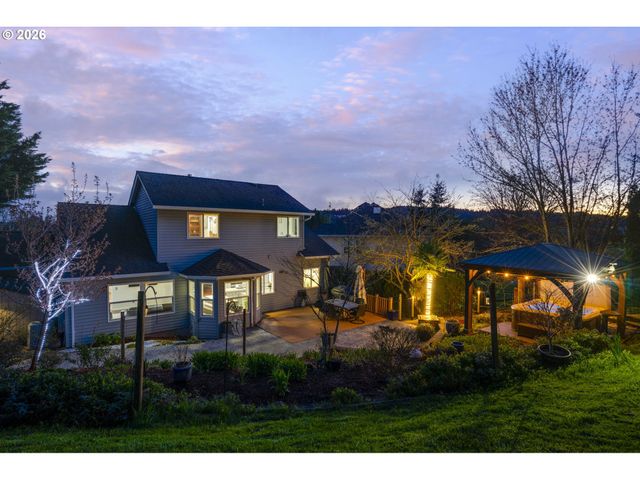 8560 Sw 151ST Pl, Beaverton, OR 97007