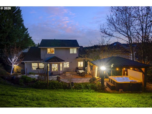 8560 Sw 151ST Pl, Beaverton, OR 97007