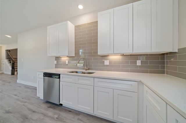 6506 Park Place Drive, Richland Hills, TX 76118