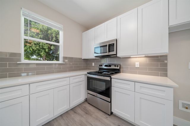 6506 Park Place Drive, Richland Hills, TX 76118