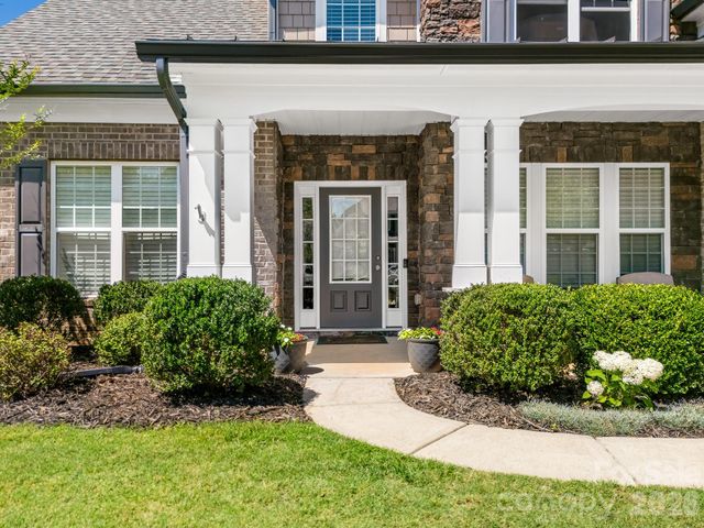 10704 Waxhaw Manor Drive, Waxhaw, NC 28173