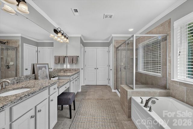 10704 Waxhaw Manor Drive, Waxhaw, NC 28173