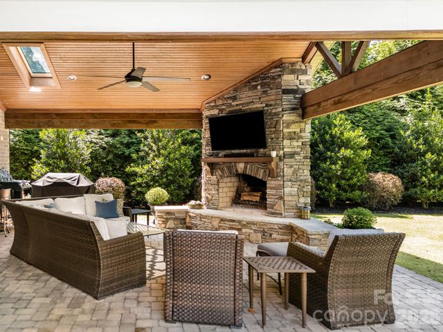 10704 Waxhaw Manor Drive, Waxhaw, NC 28173
