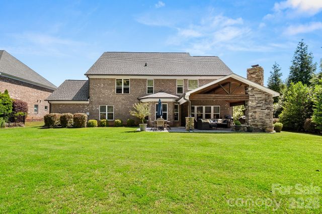 10704 Waxhaw Manor Drive, Waxhaw, NC 28173