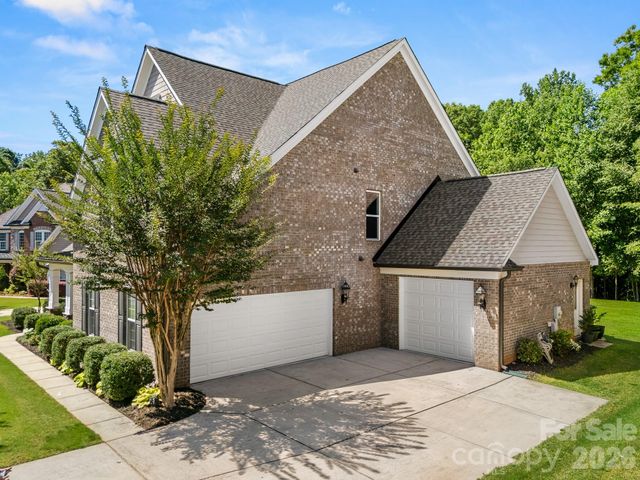 10704 Waxhaw Manor Drive, Waxhaw, NC 28173