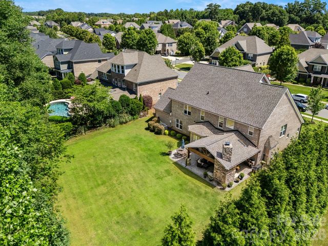 10704 Waxhaw Manor Drive, Waxhaw, NC 28173