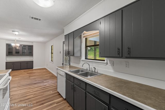 205 Sunset Drive, Petal, MS 39465