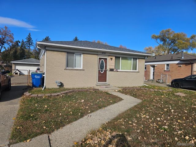 4245 Kiefer Avenue, Warren, MI 48091