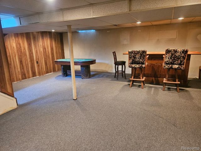 4245 Kiefer Avenue, Warren, MI 48091