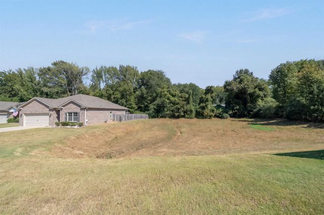 192 VIVIAN WAY, Atoka, TN 38004