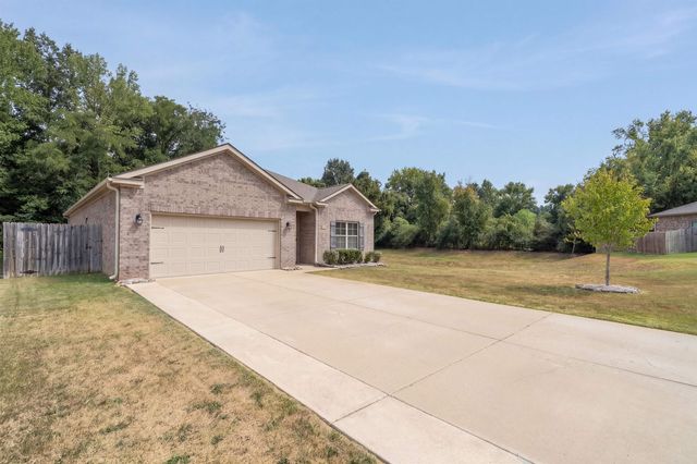 192 VIVIAN WAY, Atoka, TN 38004