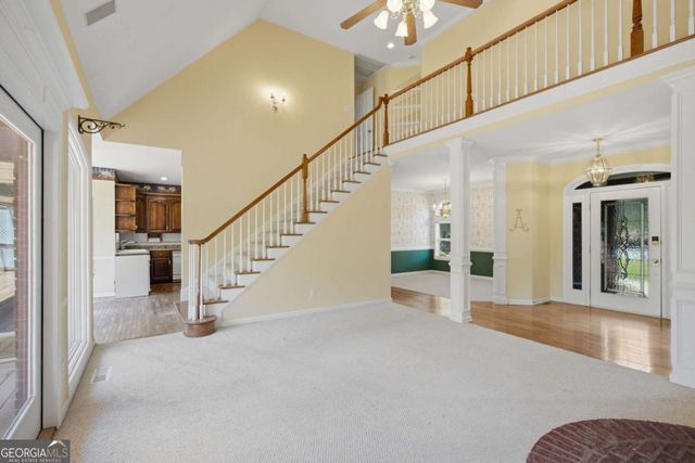 2744 Waters Edge Drive, Gainesville, GA 30504
