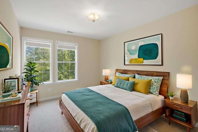 2744 Waters Edge Drive, Gainesville, GA 30504
