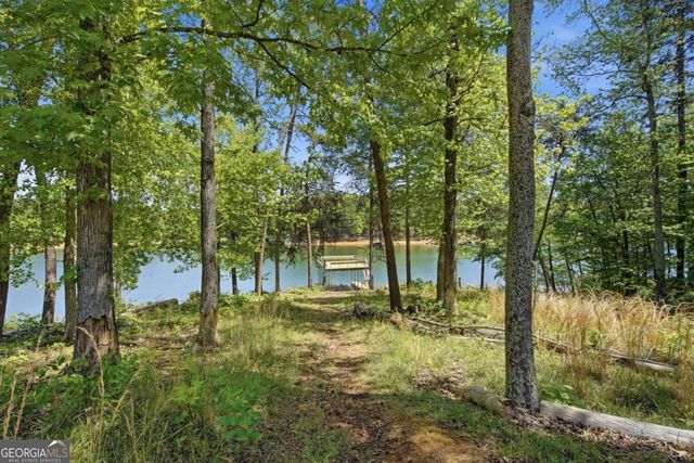 2744 Waters Edge Drive, Gainesville, GA 30504
