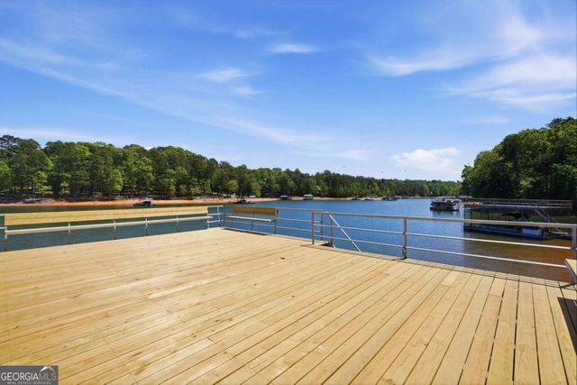 2744 Waters Edge Drive, Gainesville, GA 30504