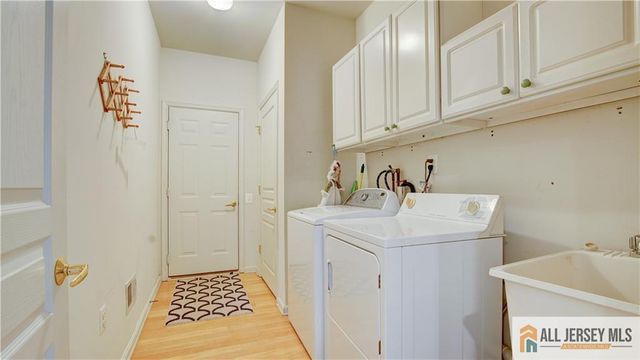 351 Harrier Drive, Monroe, NJ 08831