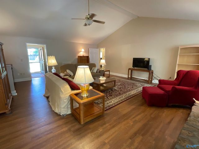 118 Emerald Drive, Harvest, AL 35749