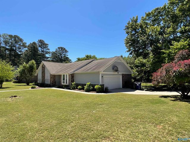 118 Emerald Drive, Harvest, AL 35749