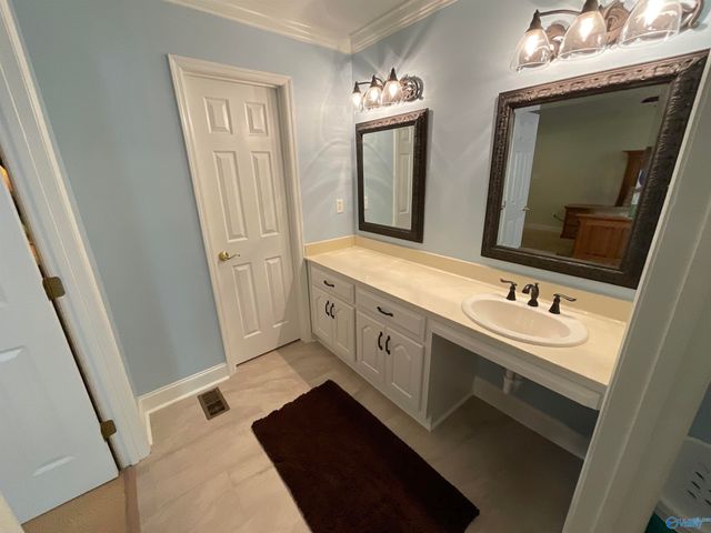118 Emerald Drive, Harvest, AL 35749