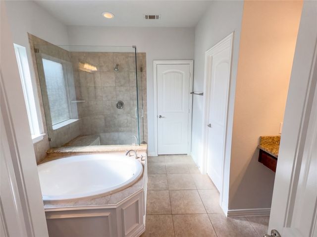 3105 Bridgewater Drive, Little Elm, TX 75068