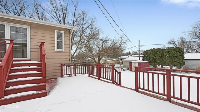 1216 E Elm Street, Wheaton, IL 60189