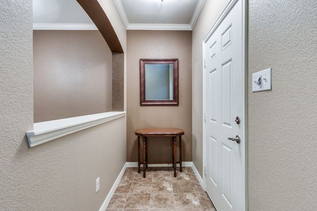 2908 Peyton Brook Drive, Fort Worth, TX 76137