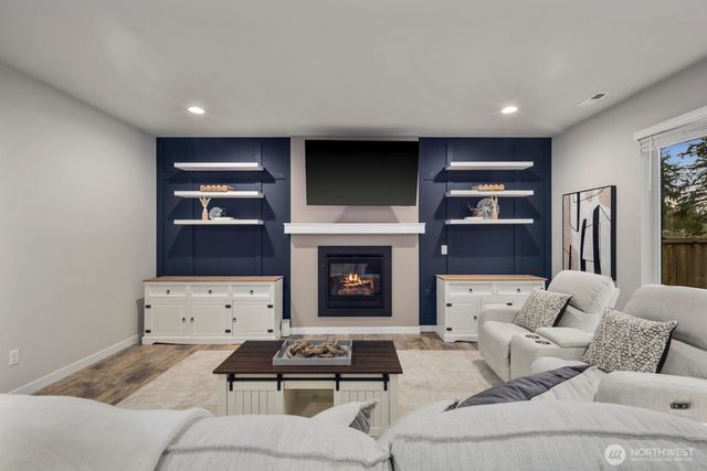 10503 35th Street NE, Lake Stevens, WA 98258