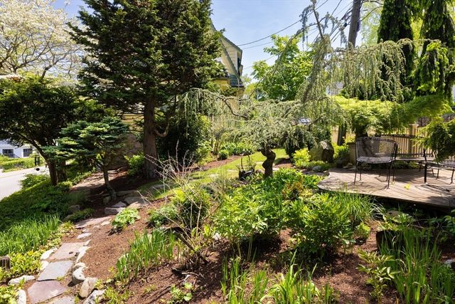 20 Moss Hill Rd, Boston, MA 02130