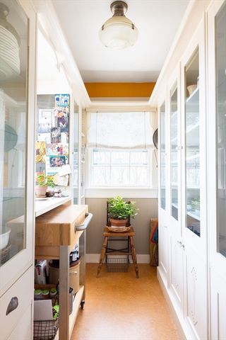 20 Moss Hill Rd, Boston, MA 02130