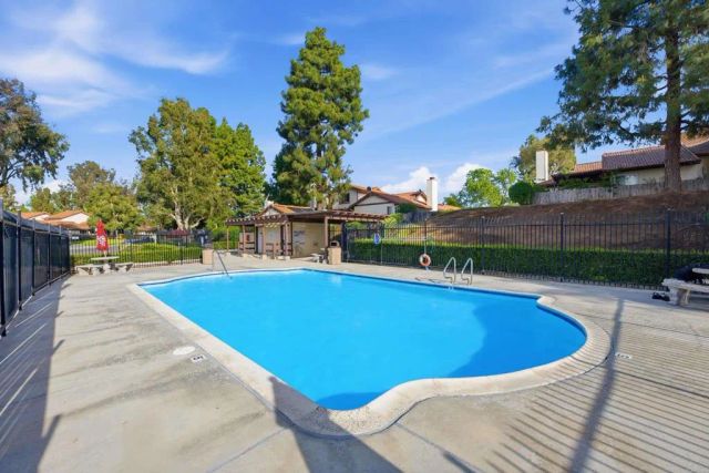 1489 Goldrush Way, Oceanside, CA 92057