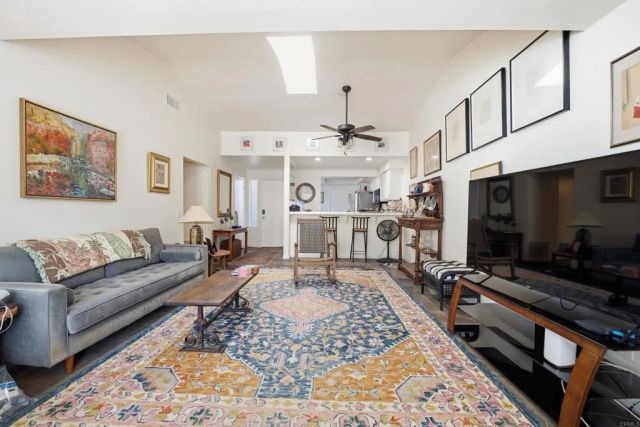 1489 Goldrush Way, Oceanside, CA 92057