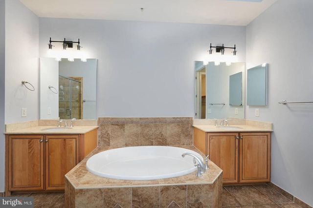 1915 TOWNE CENTRE BLVD #413, Annapolis, MD 21401