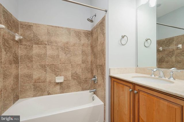 1915 TOWNE CENTRE BLVD #413, Annapolis, MD 21401