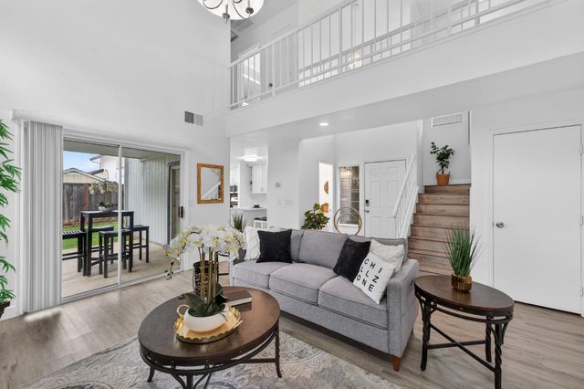 1822 4th St, Lincoln, CA 95648