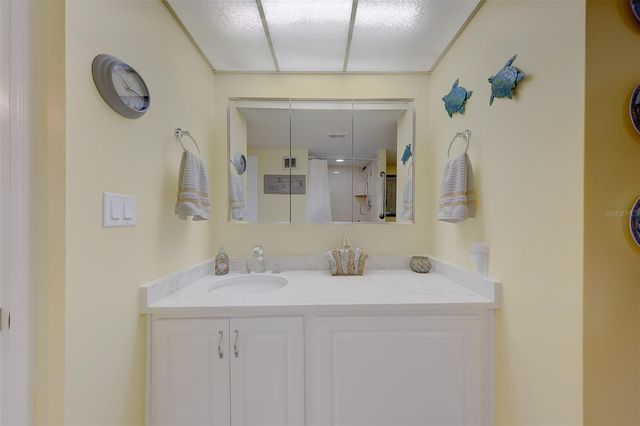 1460 GULF BOULEVARD 305, Clearwater, FL 33767