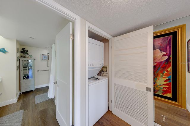 1460 GULF BOULEVARD 305, Clearwater, FL 33767