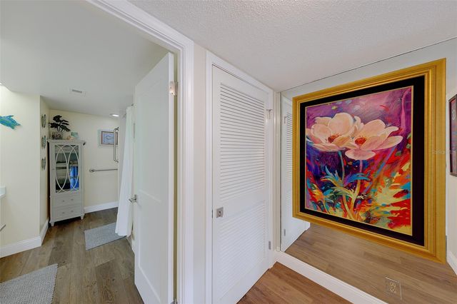 1460 GULF BOULEVARD 305, Clearwater, FL 33767