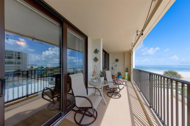 1460 GULF BOULEVARD 305, Clearwater, FL 33767