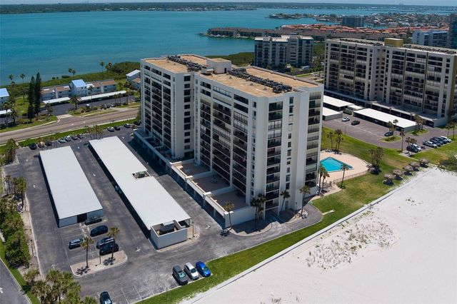 1460 GULF BOULEVARD 305, Clearwater, FL 33767