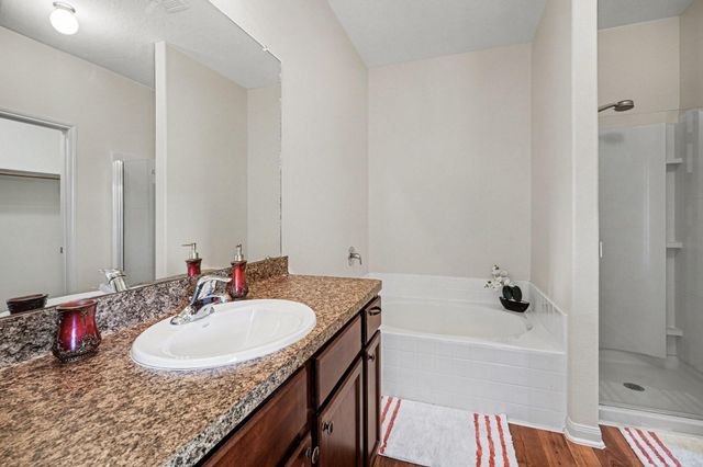 805 Seadrift Court, La Marque, TX 77568