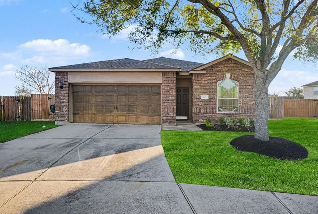 805 Seadrift Court, La Marque, TX 77568